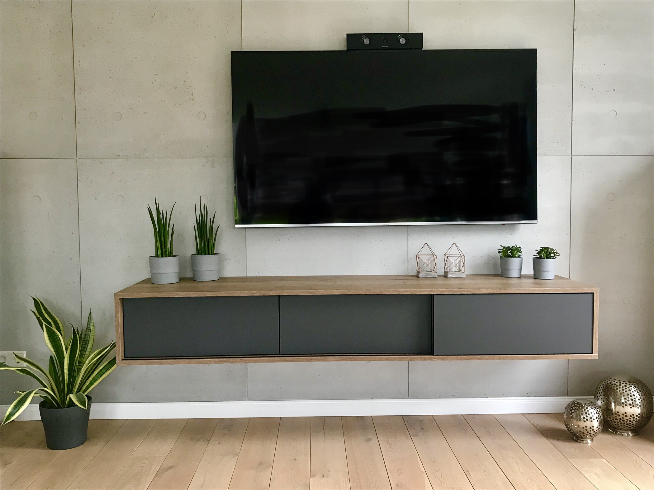 TV-Lowboard – Bild 2