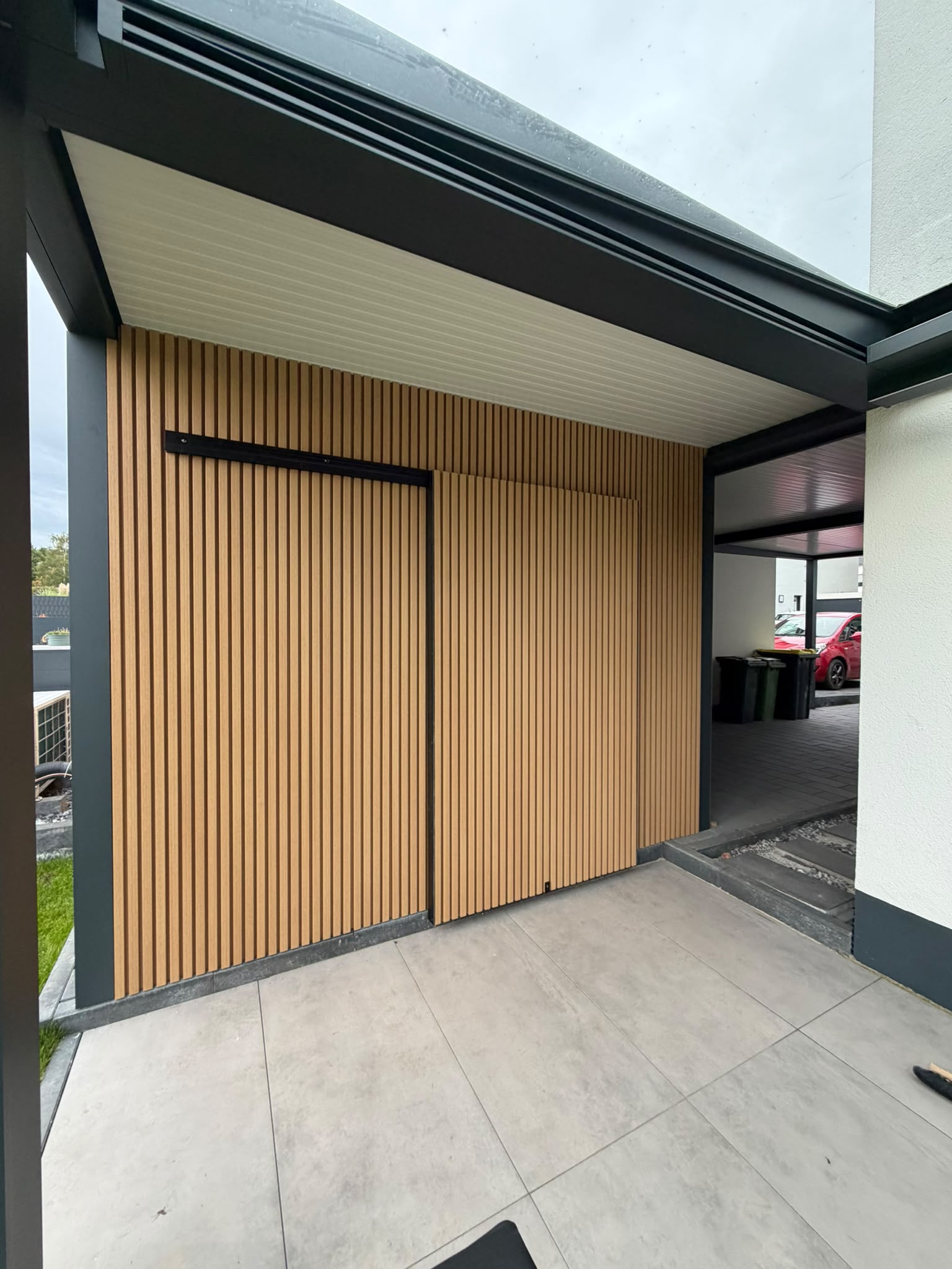 Terrassendach Seitenwand WPC Lamellen – Bild 16