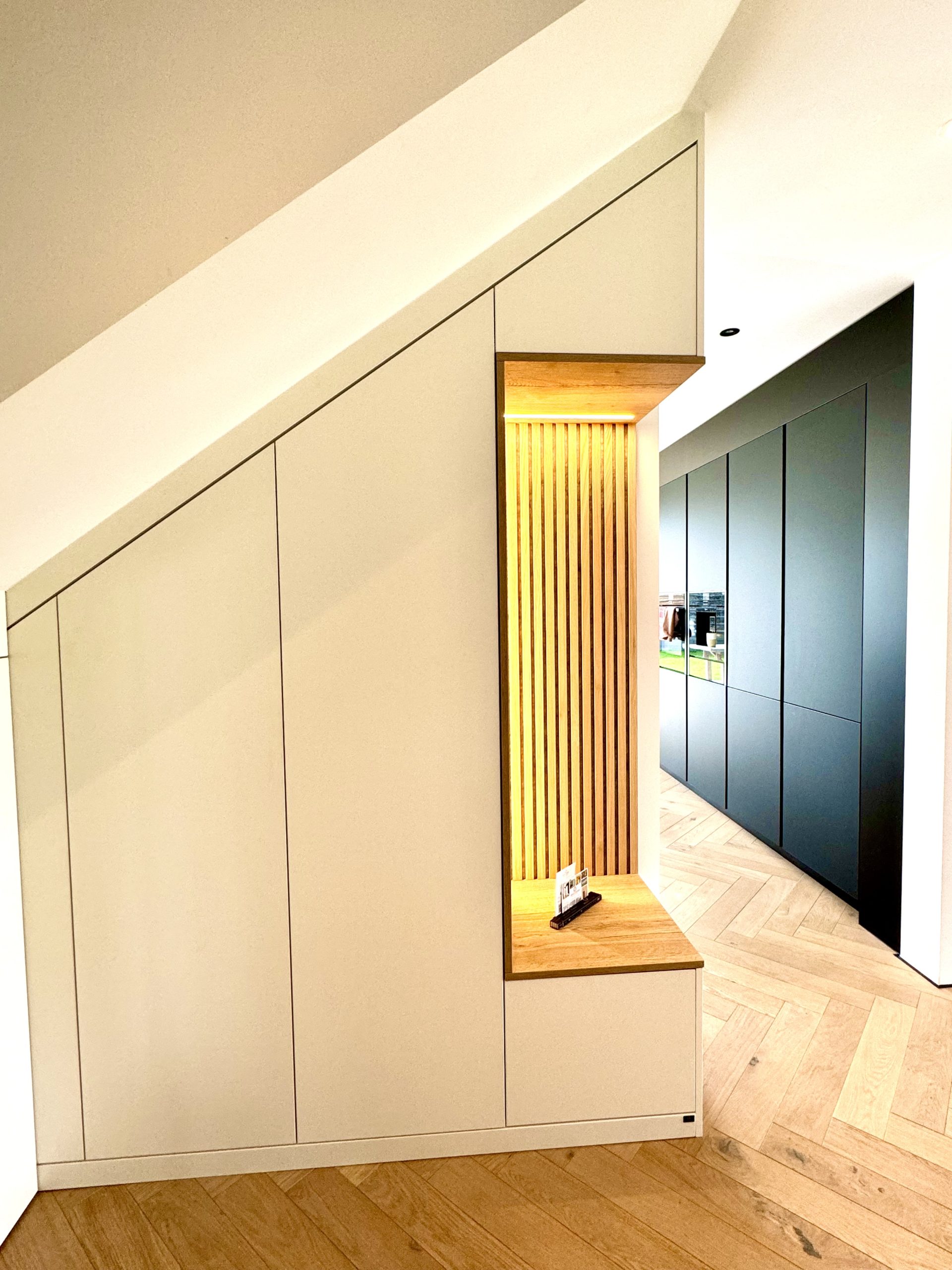 Garderobe 5.0 – Bild 2